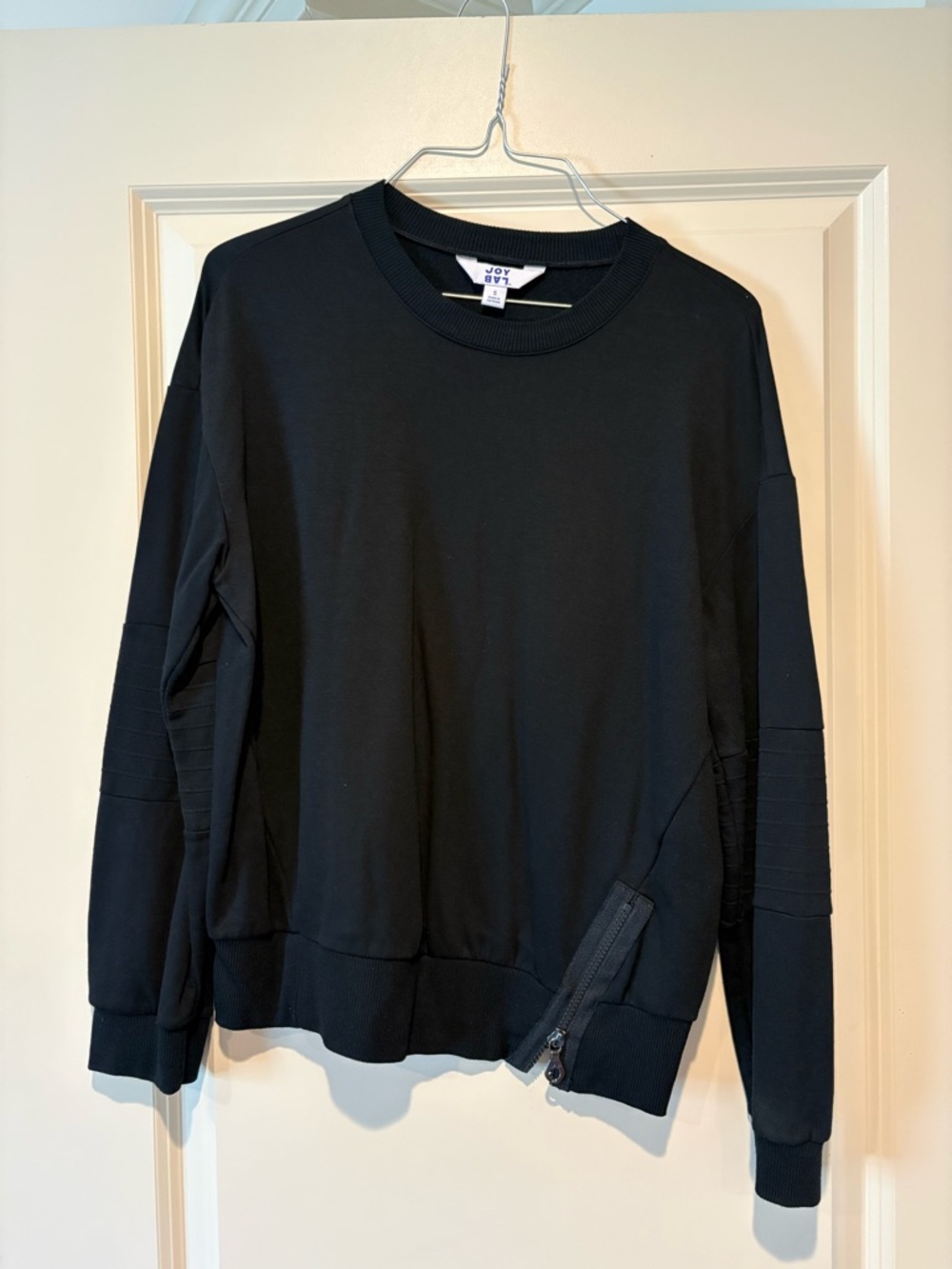 JoyLab Black Crewneck Pullover